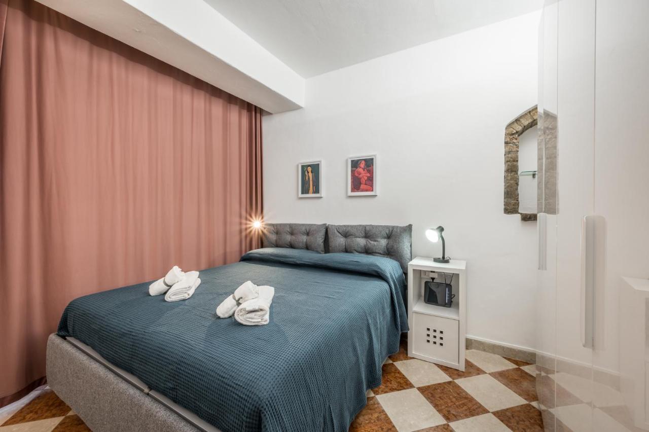 Casa Camilla - Arty Suite Nel Centro Storico Parma Ngoại thất bức ảnh